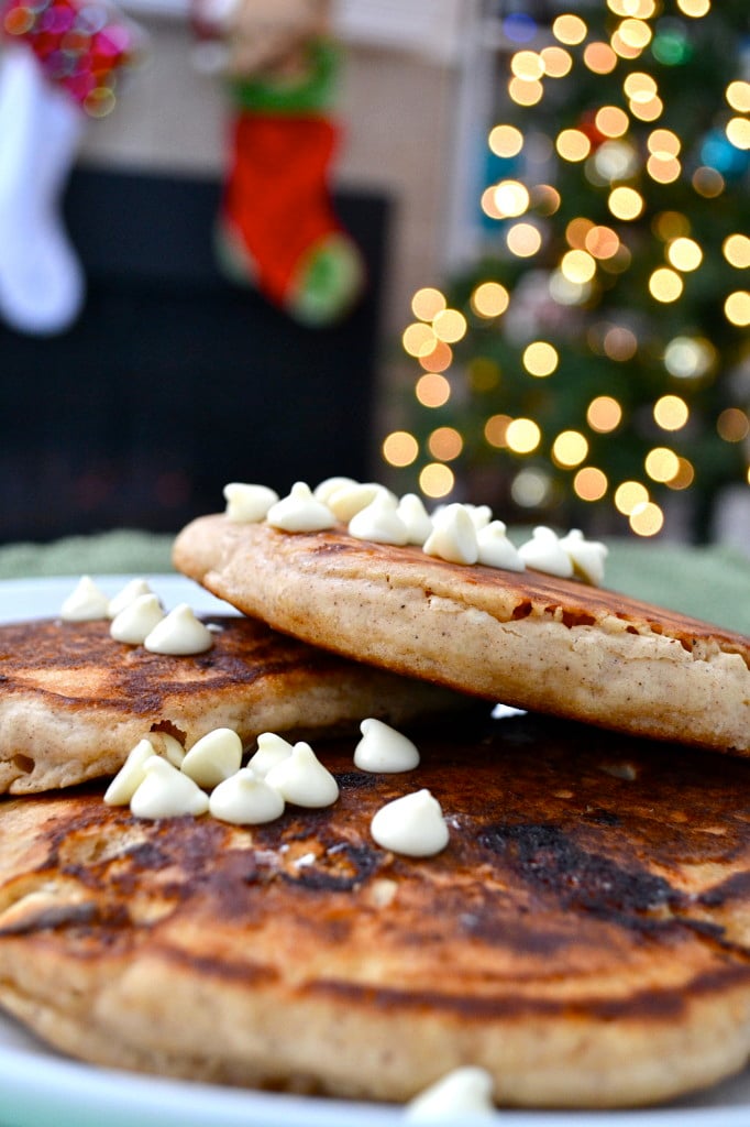 Gingerbread White Chocolate Chip Pancakes