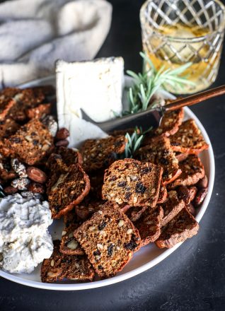 These Raisin, Pecan & Rosemary Crisps are perfect for any party and customizable!