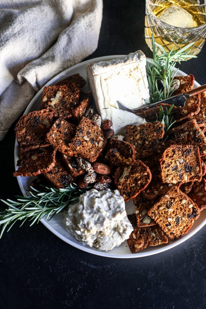 These Raisin, Pecan & Rosemary Crisps are perfect for any party and customizable!