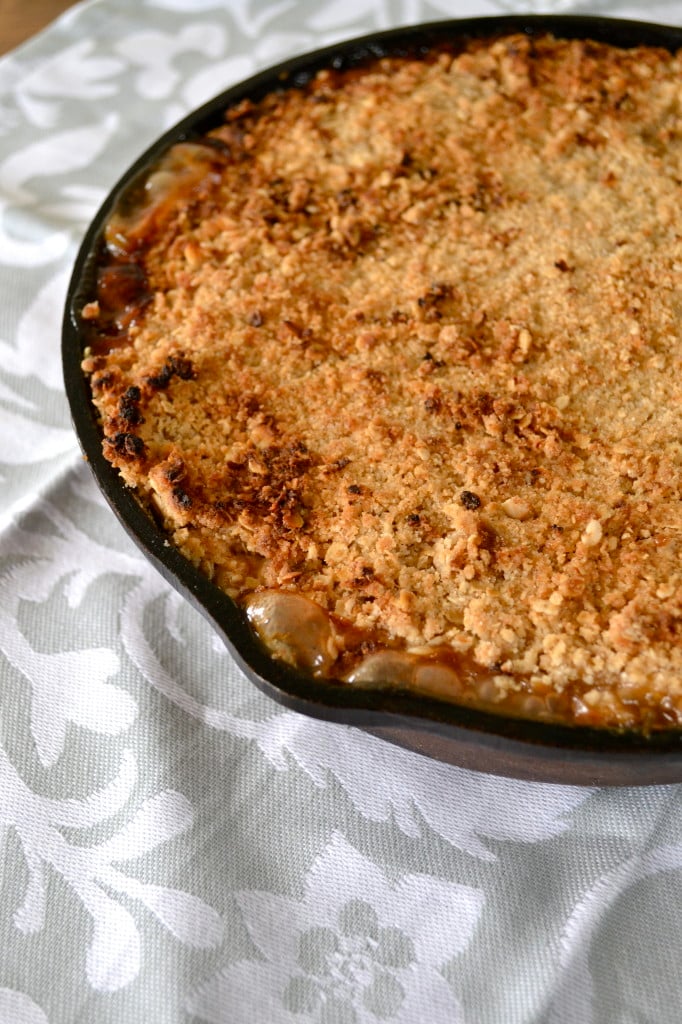 White Wine Apple Crisp