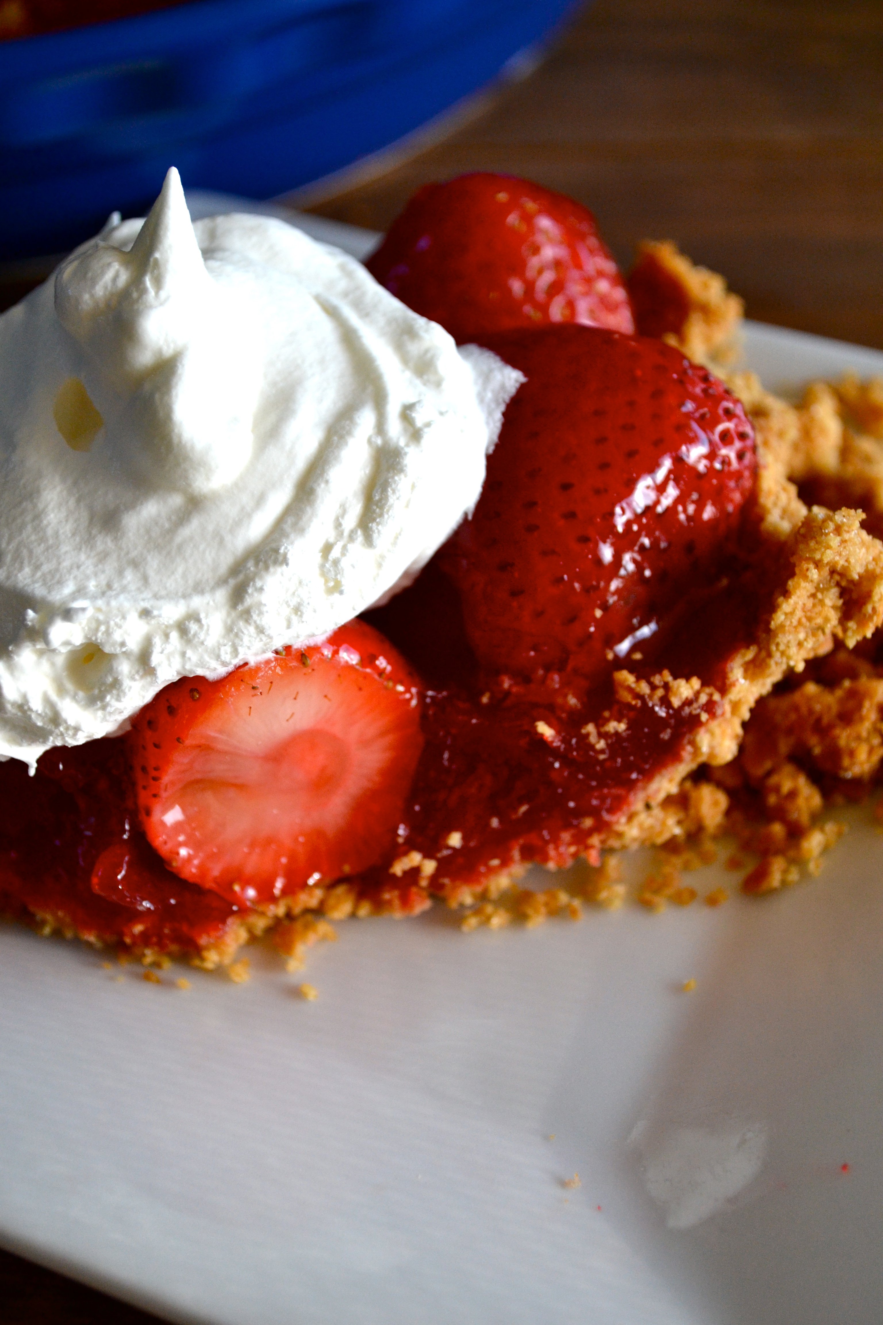 Fresh Strawberry Pie - Little Bits of...