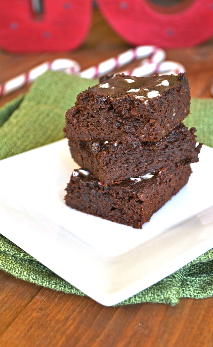 Chocolate Peppermint Avocado Brownies - whole wheat flour, avocado & cacao powder make these superfood brownies!