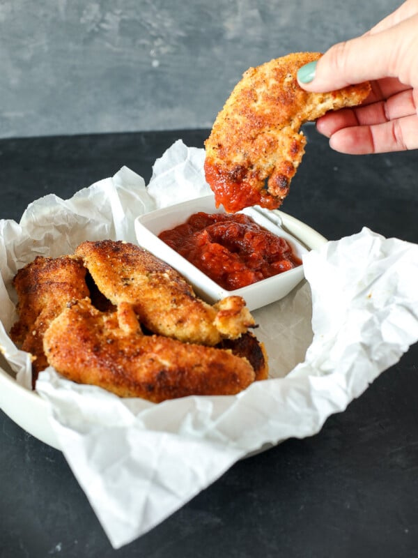 Whole30 chicken tenders - a quick paleo dinner that will get you through the Whole 30 challenge!