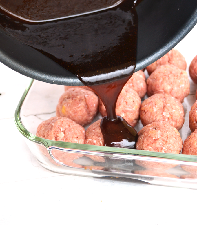 These Asian Turkey Meatballs are coated with a Whole 30 approved Teriyaki sauce that is sweetened with orange juice! These a super easy weeknight meal!