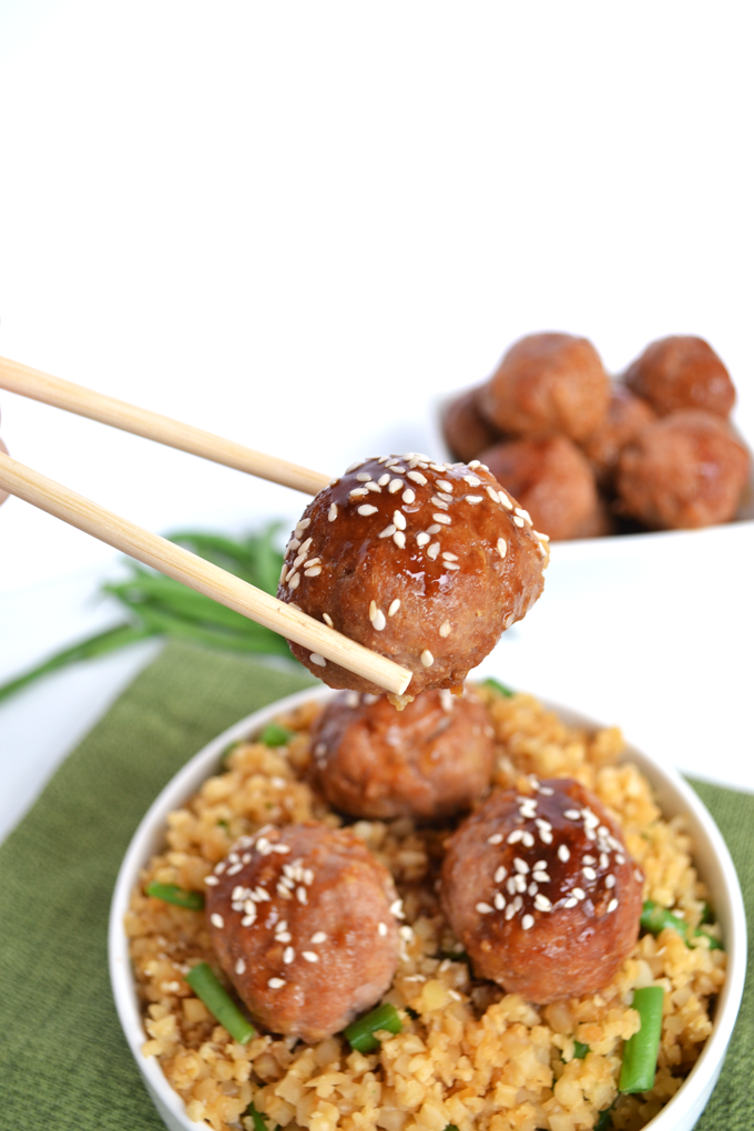 These Asian Turkey Meatballs are coated with a Whole 30 approved Teriyaki sauce that is sweetened with orange juice! These a super easy weeknight meal!