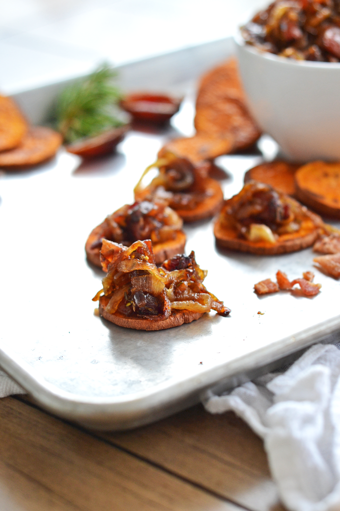 This Caramelized Onion & Bacon Compote on Sweet Potato Crostini is the perfect appetizer that can be served warm or room temperature! Whole30 and Paleo!
