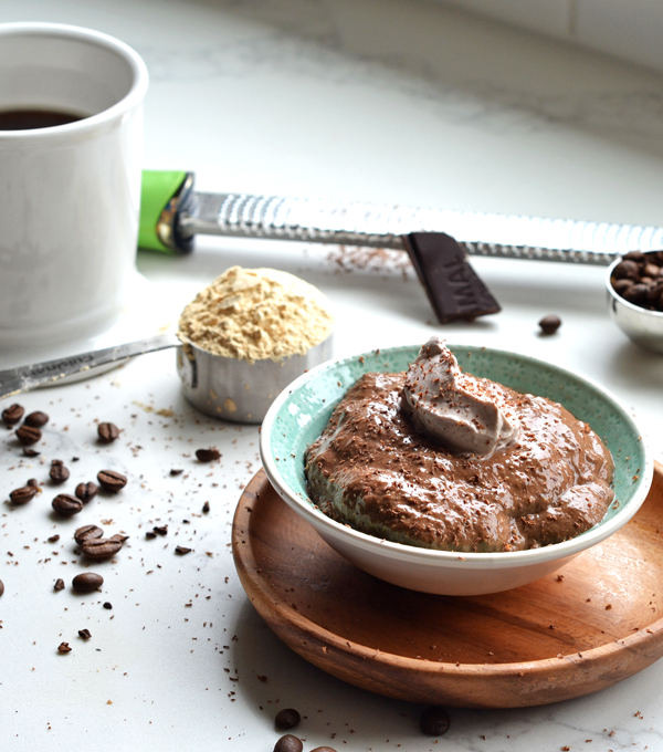 Maca Mocha Chia Pudding to add lots of flavor and nutrients for anything from breakfast to dessert!