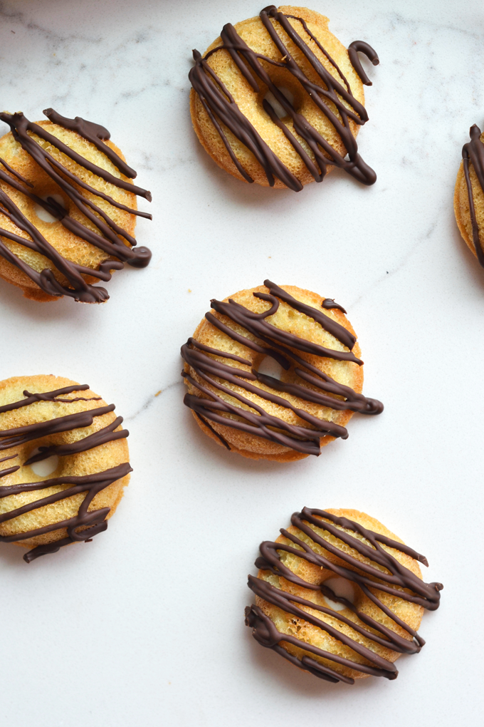 These paleo donettes are perfect little bites of a grain free treat!