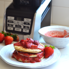 This Roasted Strawberry Vanilla Bean Sauce goes perfectly with these paleo and vegan pancakes and both recipes come together in a ninja blender!