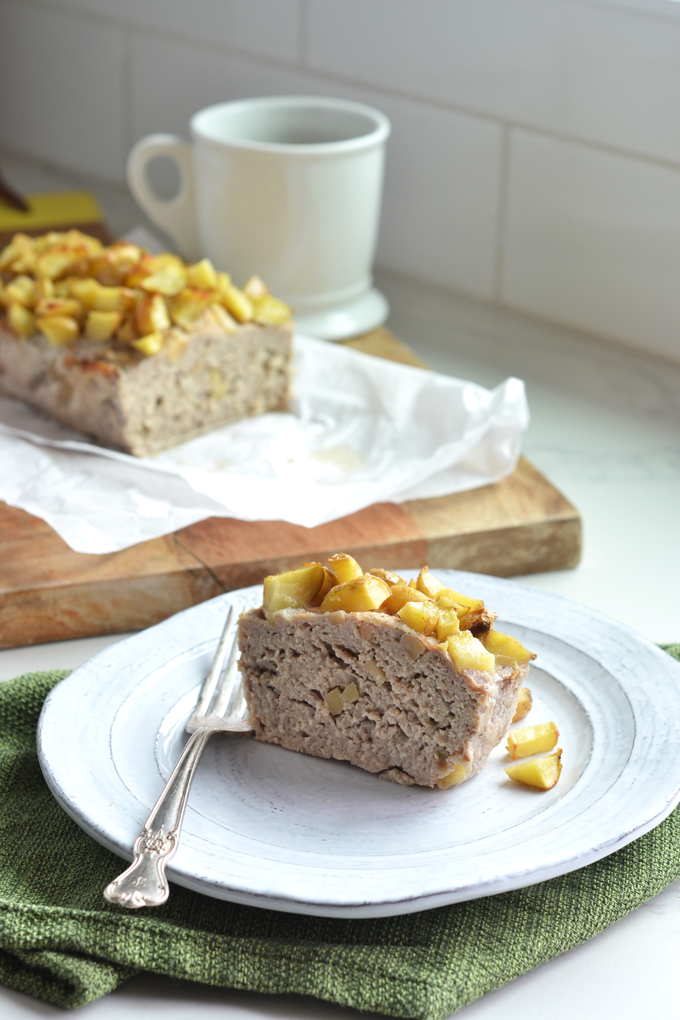 This Whole30 Breakfast Meatloaf is the perfect protein to prep for a week of Whole30 success!