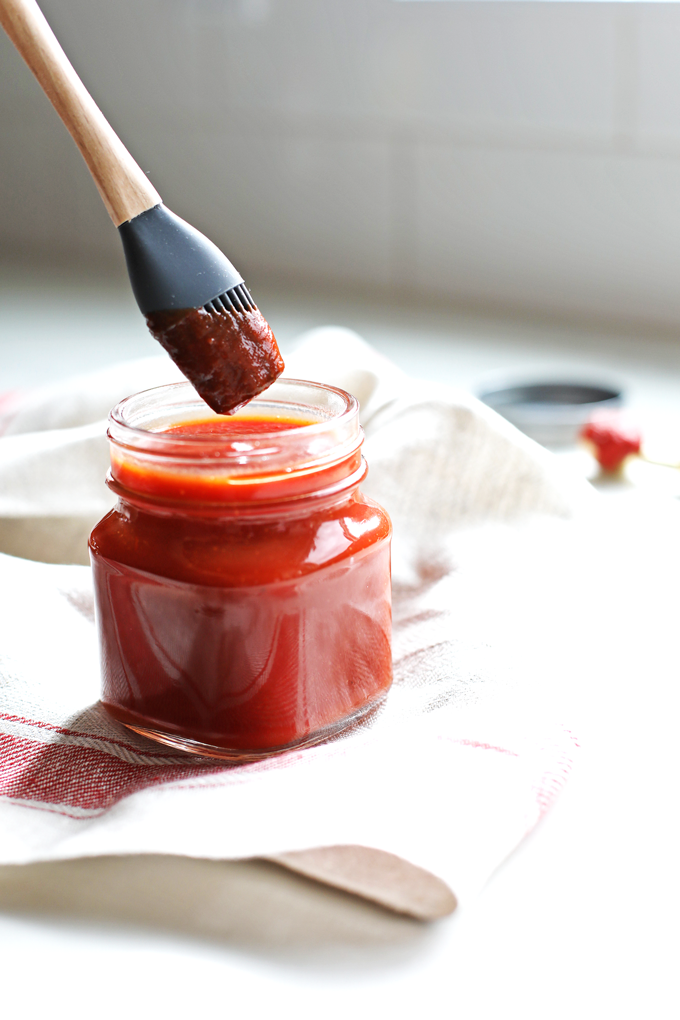This Paleo BBQ Sauce is the perfect combination of sweet and flavorful! Great for brushing on chicken, steak or seafood! 