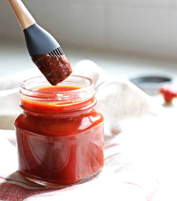 This Paleo BBQ Sauce is the perfect combination of sweet and flavorful! Great for brushing on chicken, steak or seafood!