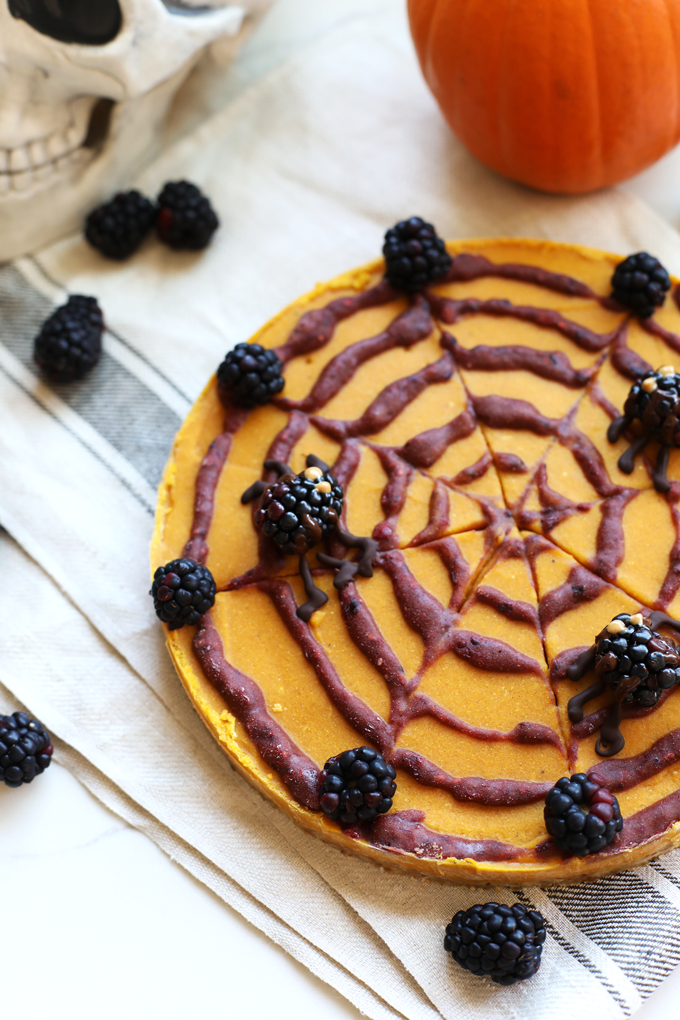 This Blackberry Pumpkin Pie Nice Cream Tart is a perfect way to use up your berries and get into the holiday spirit! Using California Giant Berry blackberries! #ad