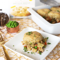 This Chicken Pot Pie Casserole is the best way to enjoy comfort food in a paleo, healthy and delicious way!