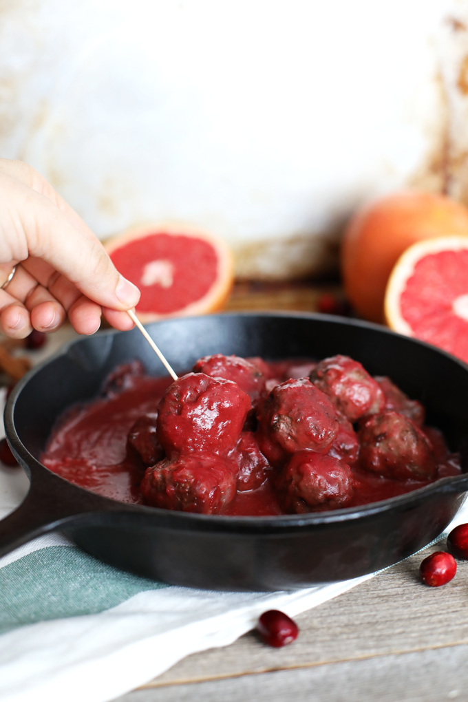 These Cranberry Grapefruit Meatballs are the perfect holiday appetizer for either thanksgiving or Christmas!