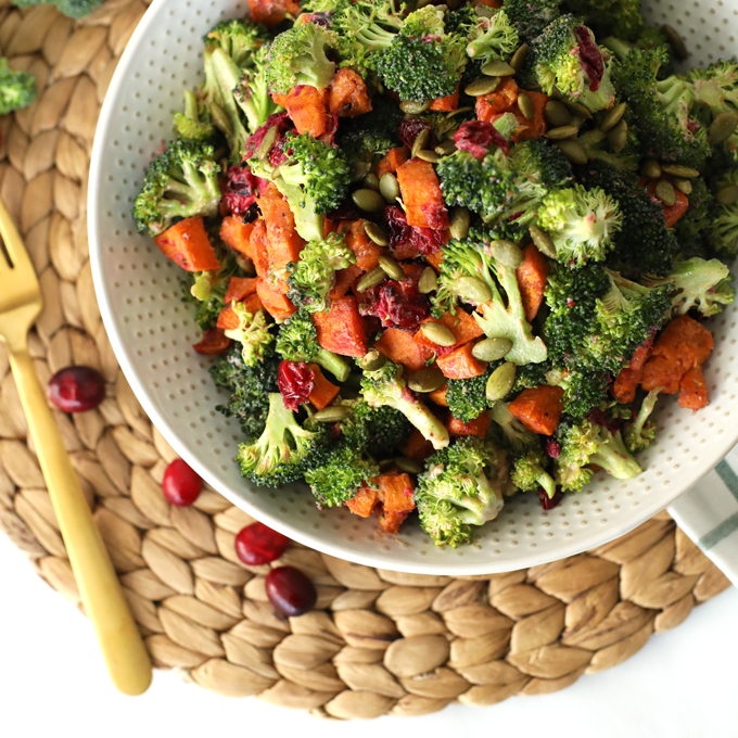 Salata cu brocolli