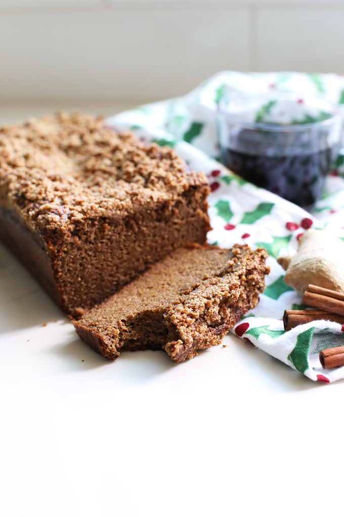 This Paleo Gingerbread Banana Bread is the perfect baked good for the holiday season! The crumb topping makes this treat better than any other!