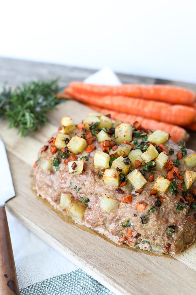 This Turkey Pot Pie Meatloaf is simple, has incredible flavor and is Whole30 compliant!