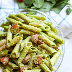 This Spinach Pesto Pasta Salad is the perfect side dish for spring and summer! Can be served hot or cold and is great for make ahead!