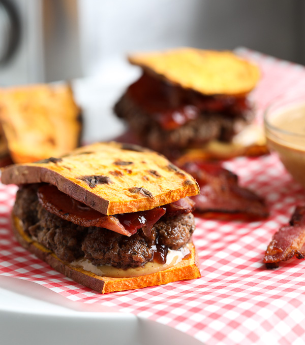 This Peanut Butter Jelly and Bacon Burger on Sweet Potato Toast is the perfect combination of salty and sweet!