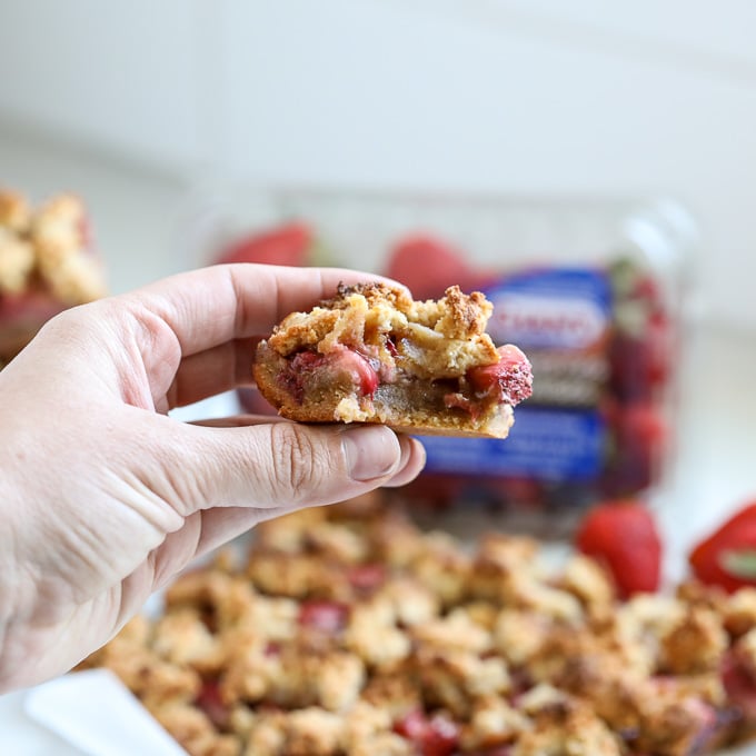 These Grain Free Strawberry Crumb Bars are the perfect healthy dessert to bring to a pool party or BBQ this summer!