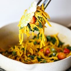 These Quick Curry Butternut Squash Noodles are a simple whole30 dinner you can make with just a few ingredients!