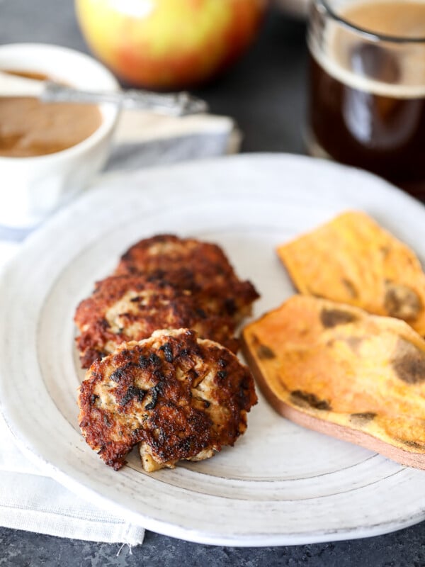 This Whole30 Garlic Herb and Apple Breakfast Sausage recipe is so delicious and easy to make for your Whole30! Prep ahead and freeze them as well!