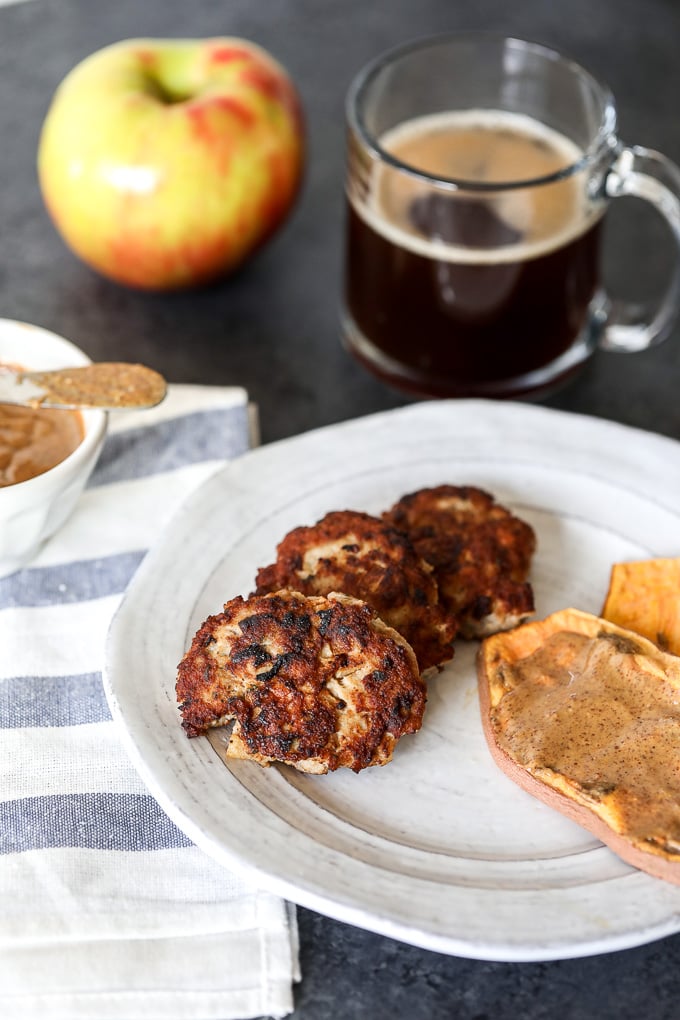 This Whole30 Garlic Herb and Apple Breakfast Sausage recipe is so delicious and easy to make for your Whole30! Prep ahead and freeze them as well!