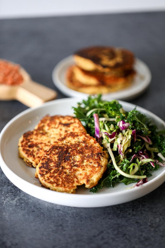These Sun-dried Tomato Lentil Cakes are easy to throw together, packed with protein, vegetarian and great for babies!