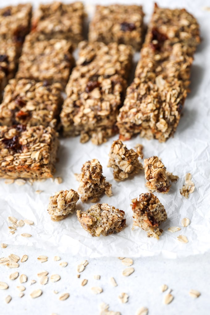 This Banana Prune Oatmeal Bake is perfect for kiddos with tons of nutrients, and it is easy for babies to chew if doing baby led weaning!