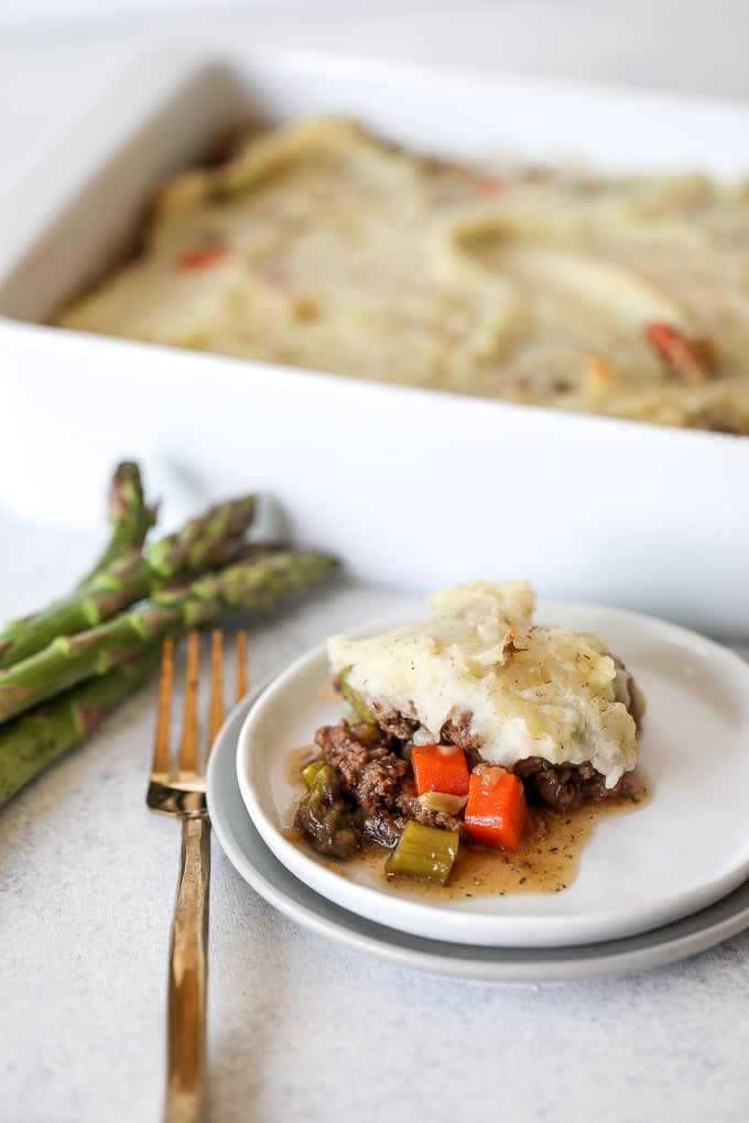 This Whole30 Spring Veggie Shepards Pie is the perfect hearty and healthy dinner and everyone will love!