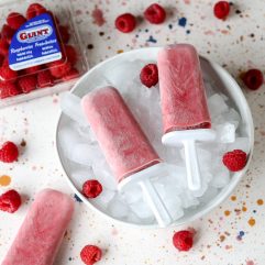 These Raspberries and Cream Popsicles are paleo, super simple to make and only have 4 ingredients!