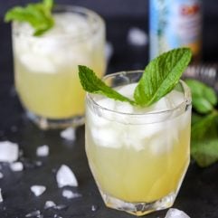 This Pineapple Mint Mojito is a healthy cocktail that is perfect for the summer!