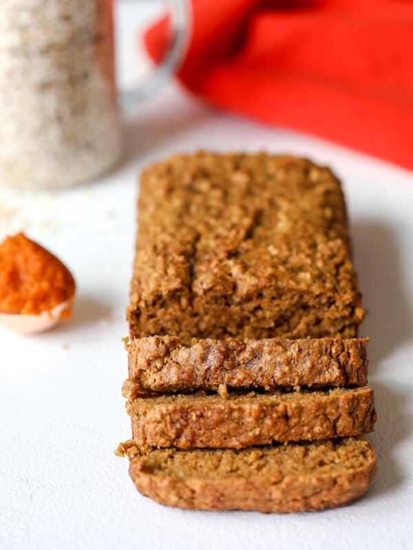 This Pumpkin Oat Breakfast Bread is great to prep for the week and have a gluten free and nutritious breakfast for everyone from babies to kids to adults!