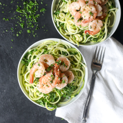 This Cold Shrimp Scampi Zoodle Bowl is the perfect summer lunch or dinner on a warm day!