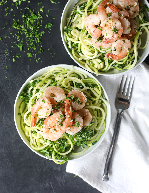 This Cold Shrimp Scampi Zoodle Bowl is the perfect summer lunch or dinner on a warm day!