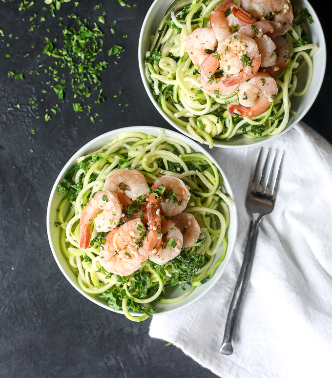 This Cold Shrimp Scampi Zoodle Bowl is the perfect summer lunch or dinner on a warm day!