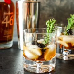 This Holiday Old Fashioned is a delicious twist on a classic cocktail!