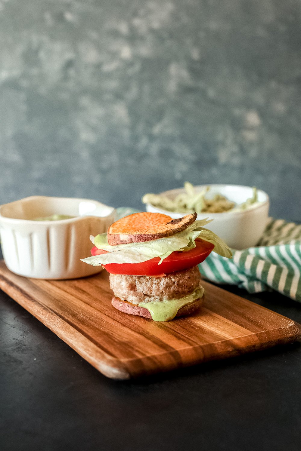 This Garlic Pesto Aioli is Whole30 compliant, simple to mix up in your blender and great on burgers, sandwiches and chicken salad!