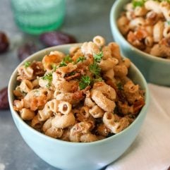 This Creamy Balsamic Bacon Pasta recipe is so easy to make, gluten free, dairy free and delicious!