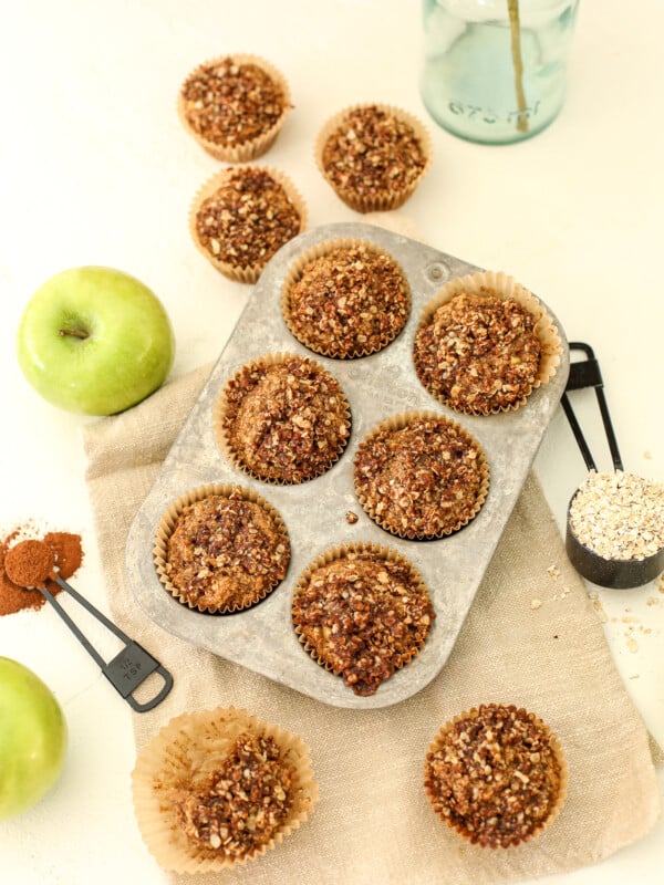 These Apple Spice Crumb Muffins are easy to make with simple ingredients that are gluten free and dairy free!