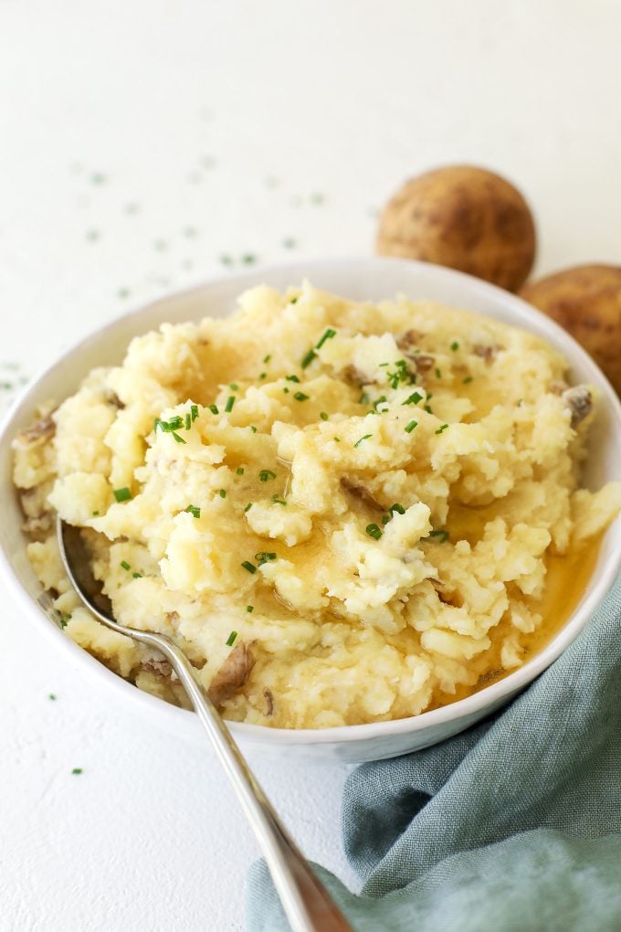 These Dairy Free Garlic Mashed Potatoes are super easy to make and are the perfect side dish for any meal!