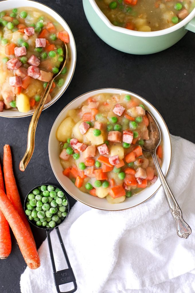 This Ham & Potato Soup is super easy to make with minimal ingredients and is paleo!