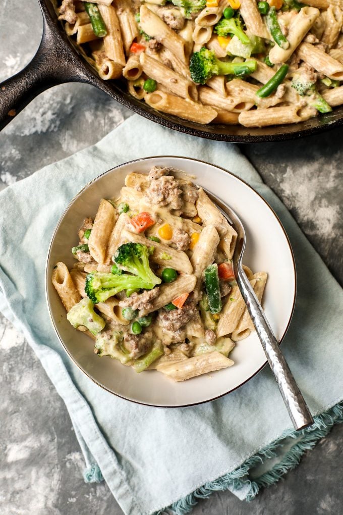 Weeknight Garlic Veggie Pasta is my go-to recipe for a quick and nutritious weeknight dinner that is gluten free and dairy free!