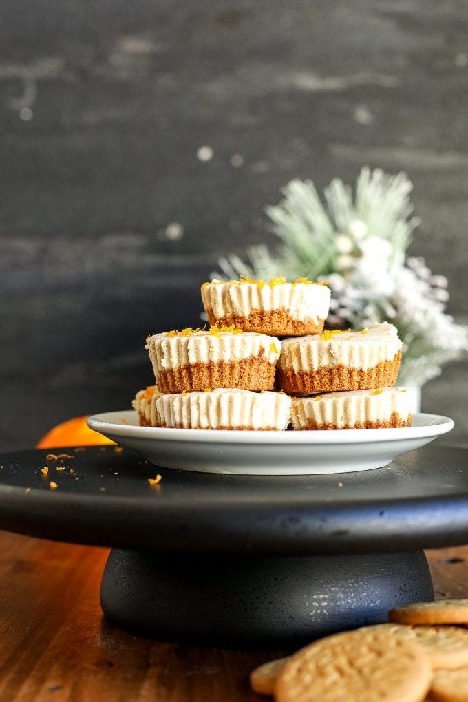 These Gingersnap Cashew Cheesecake Cups are dairy free, easy to make and so delicious!