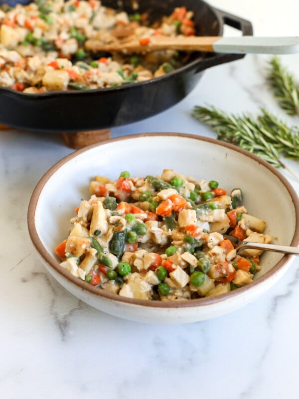 This One-Pot Chicken Pot Pie is gluten free, dairy free and super easy to make on a weeknight!