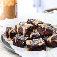 These Healthy Peanut Butter Brownies are filled with nourishing ingredients like avocado, applesauce and almond flour, making them gluten free!