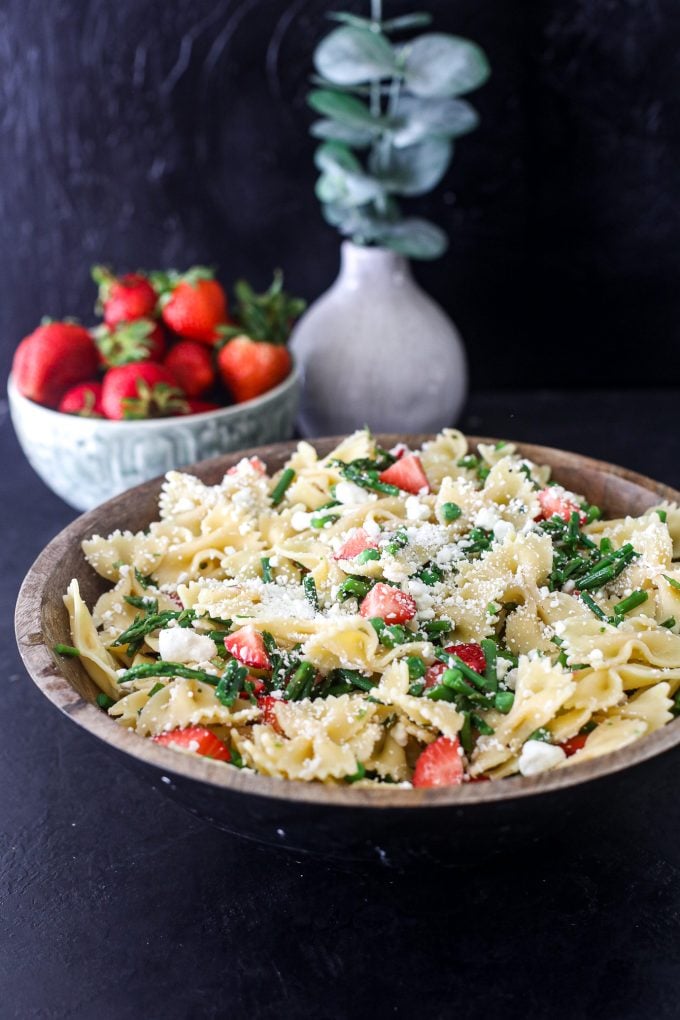 This Spring Veggie Pasta Salad is perfectly fresh and delicious, great for spring or summer!