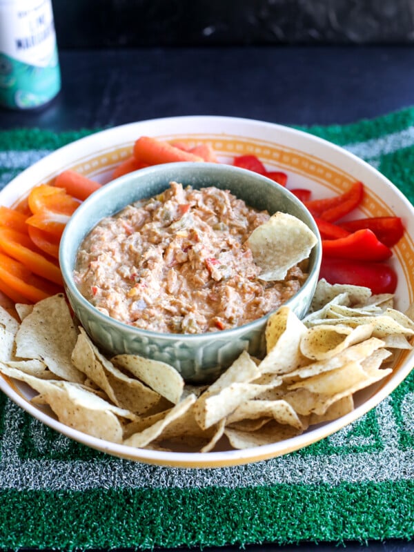 This Chicken Enchilada Dip is a healthy and delicious dip for any occasion!