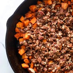 This Sweet Potato Hash with Bacon, Pecan & Herb Crumble is a delicious sweet and savory side dish for thanksgiving or any day of the week!